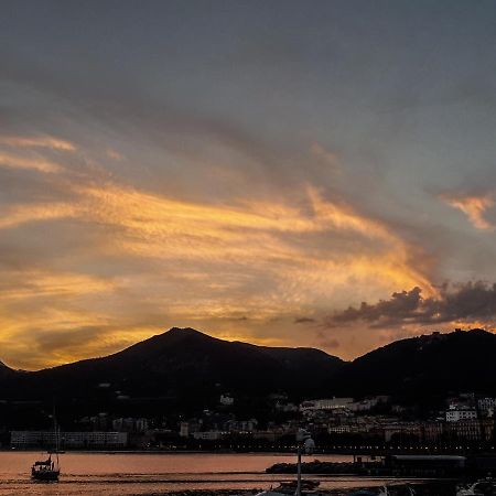 3B Aurora - Bed Breakfast And Boat Salerno Buitenkant foto
