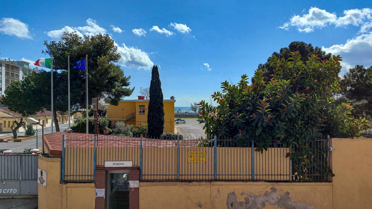3B Aurora - Bed Breakfast And Boat Salerno Buitenkant foto