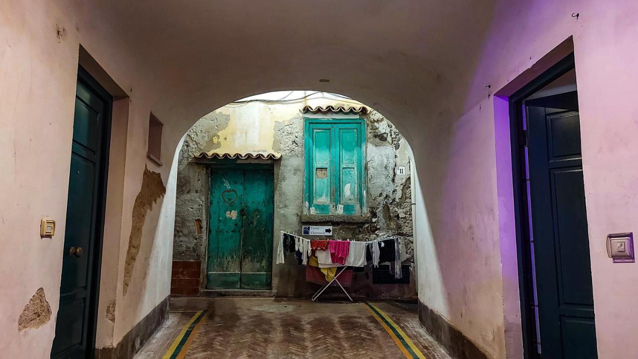 3B Aurora - Bed Breakfast And Boat Salerno Buitenkant foto